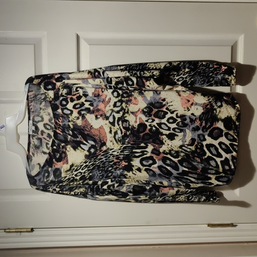 Fun leopard print top by White Birch